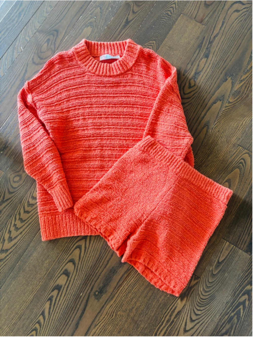 FP Beach Free People Orange Knit Crew Neck Sweater & Shorts Set Size S Travel